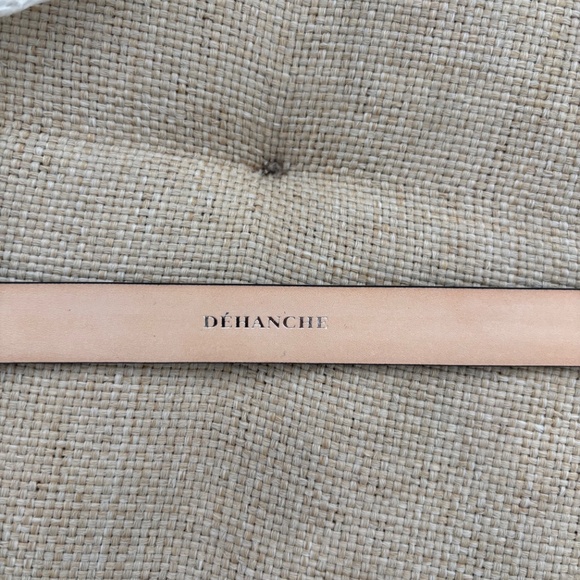 NWT DÉHANCHE Travertine embellished leather belt - Size Large